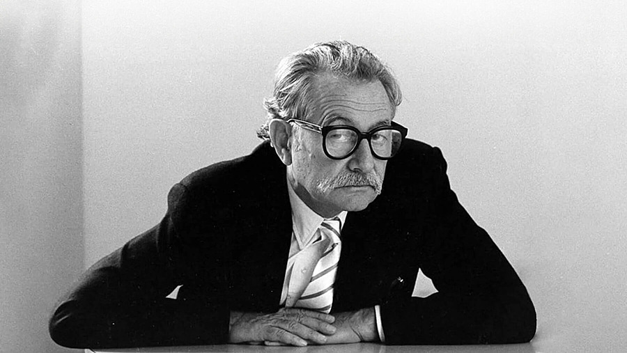 Этторе Соттсасс — дизайнер коллекций Bitossi