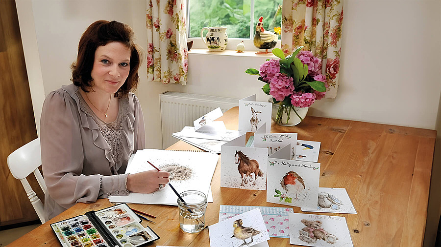 Ханна за рисованием открыток