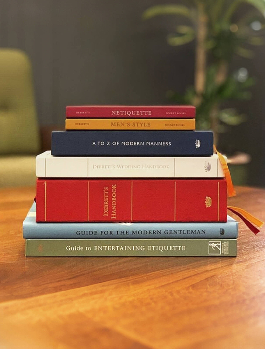 Справочники Debrett’s