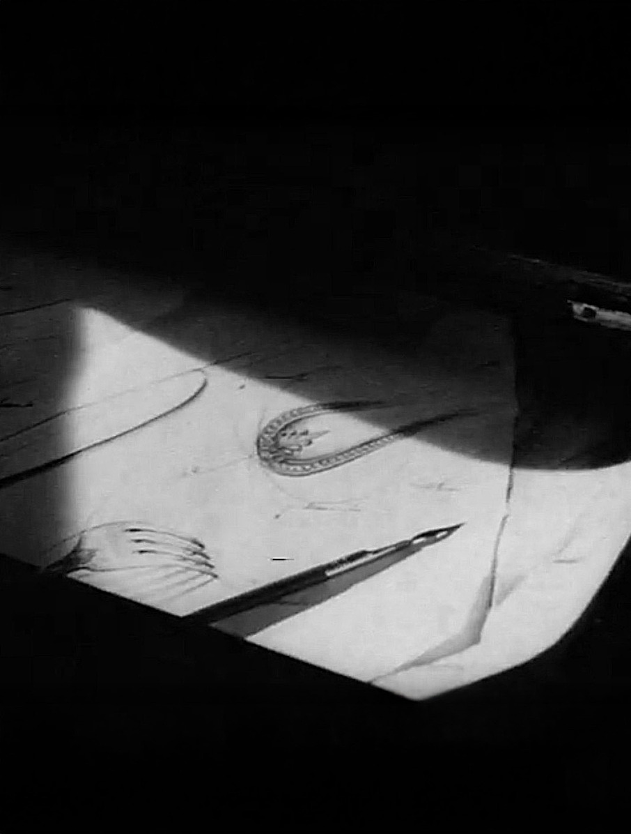 Кадры из реклама о школьнике Дегрене