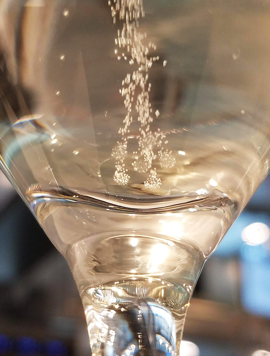 Точка искрения