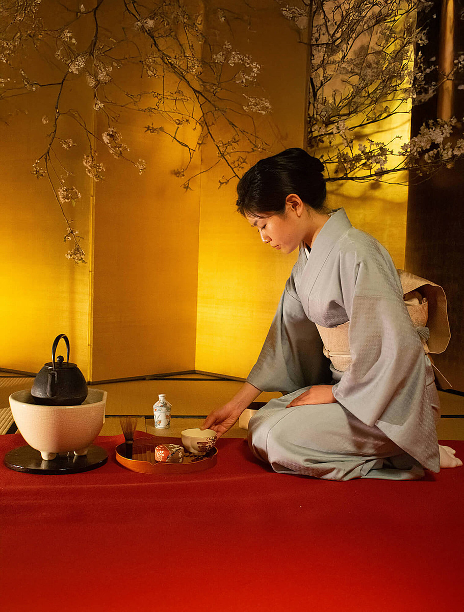 Современная стилизация японской чайной церемонии