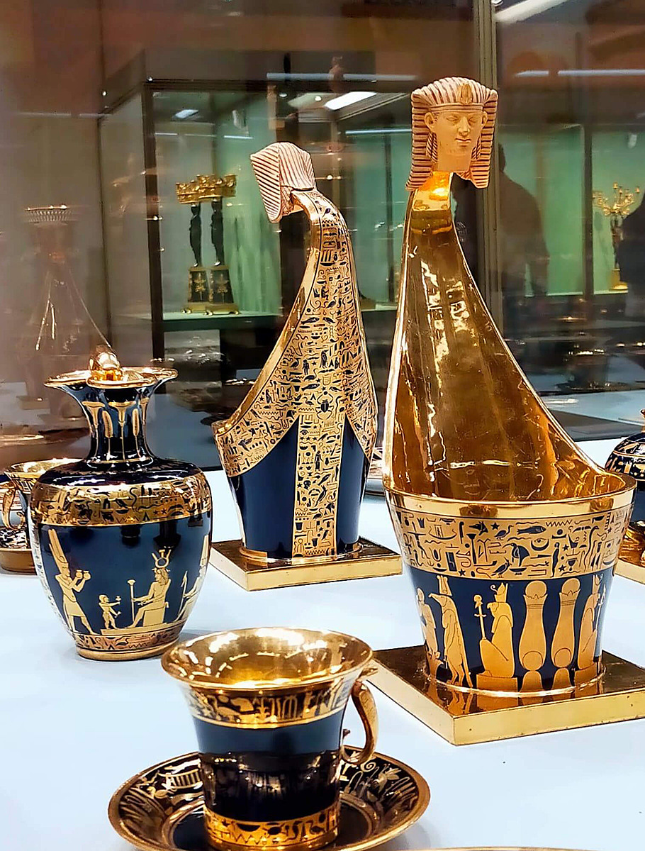 «Египетский» сервиз на выставке