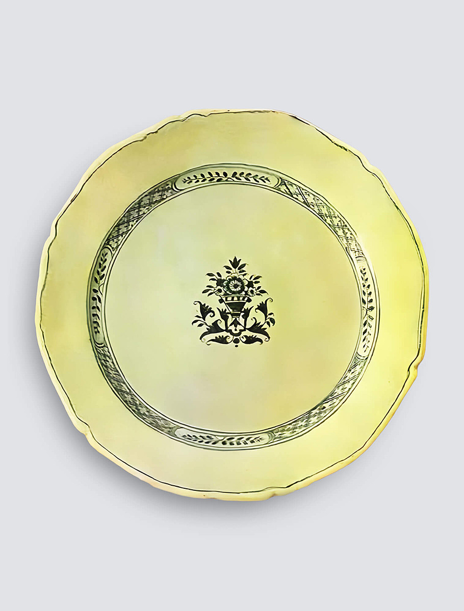 Тарелка, завод Гребенщикова, 18 век. Изготовлено при жизни Гребенщикова