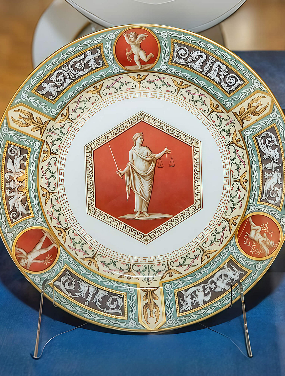 Царское село, «Рафаэлевский» сервиз