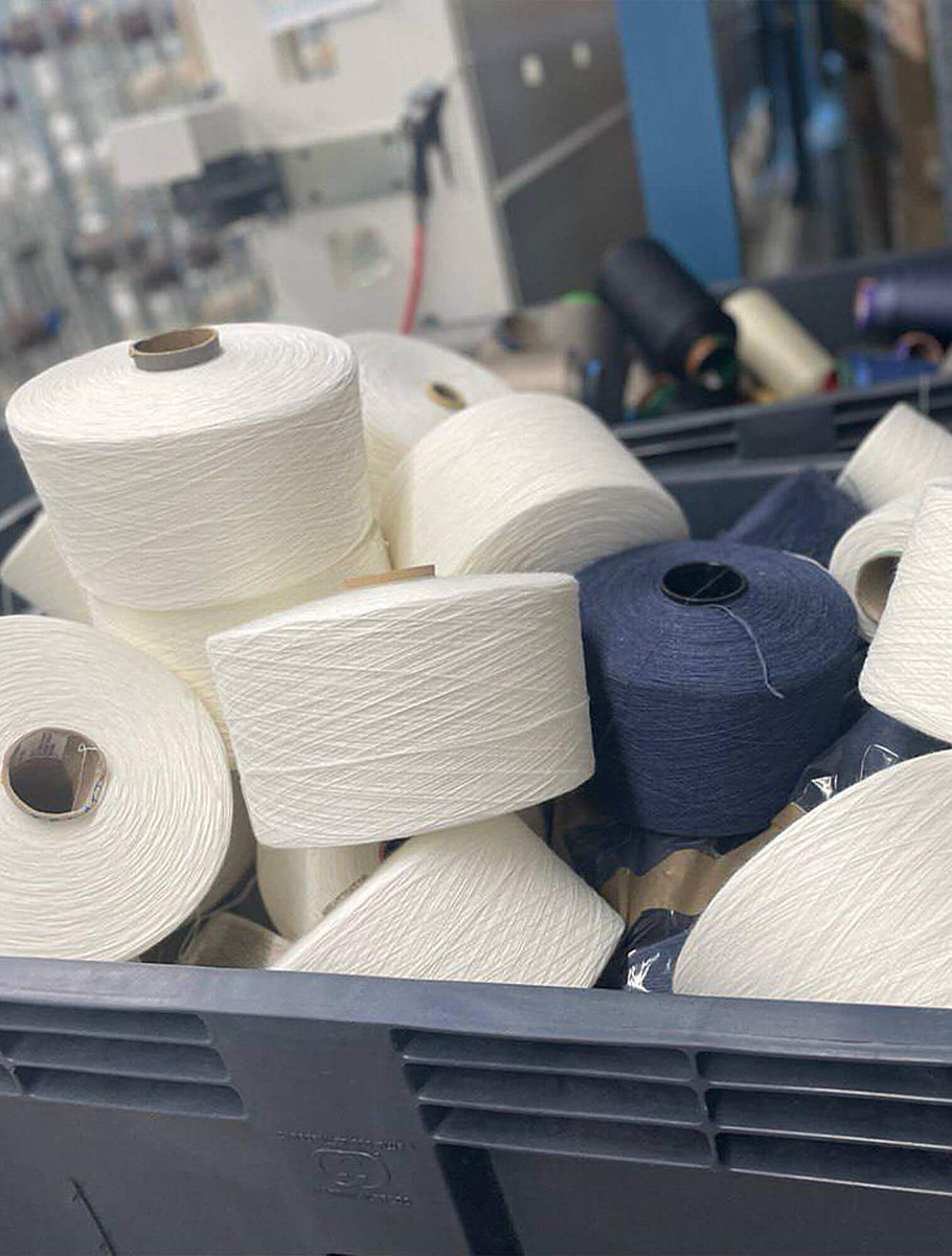 Бобины с пряжей, фабрика Martinelli Ginetto