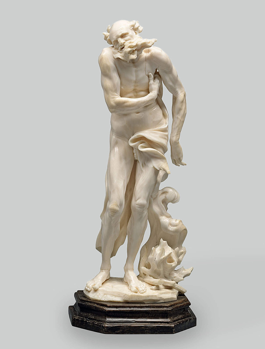 Скульптура «Зима»