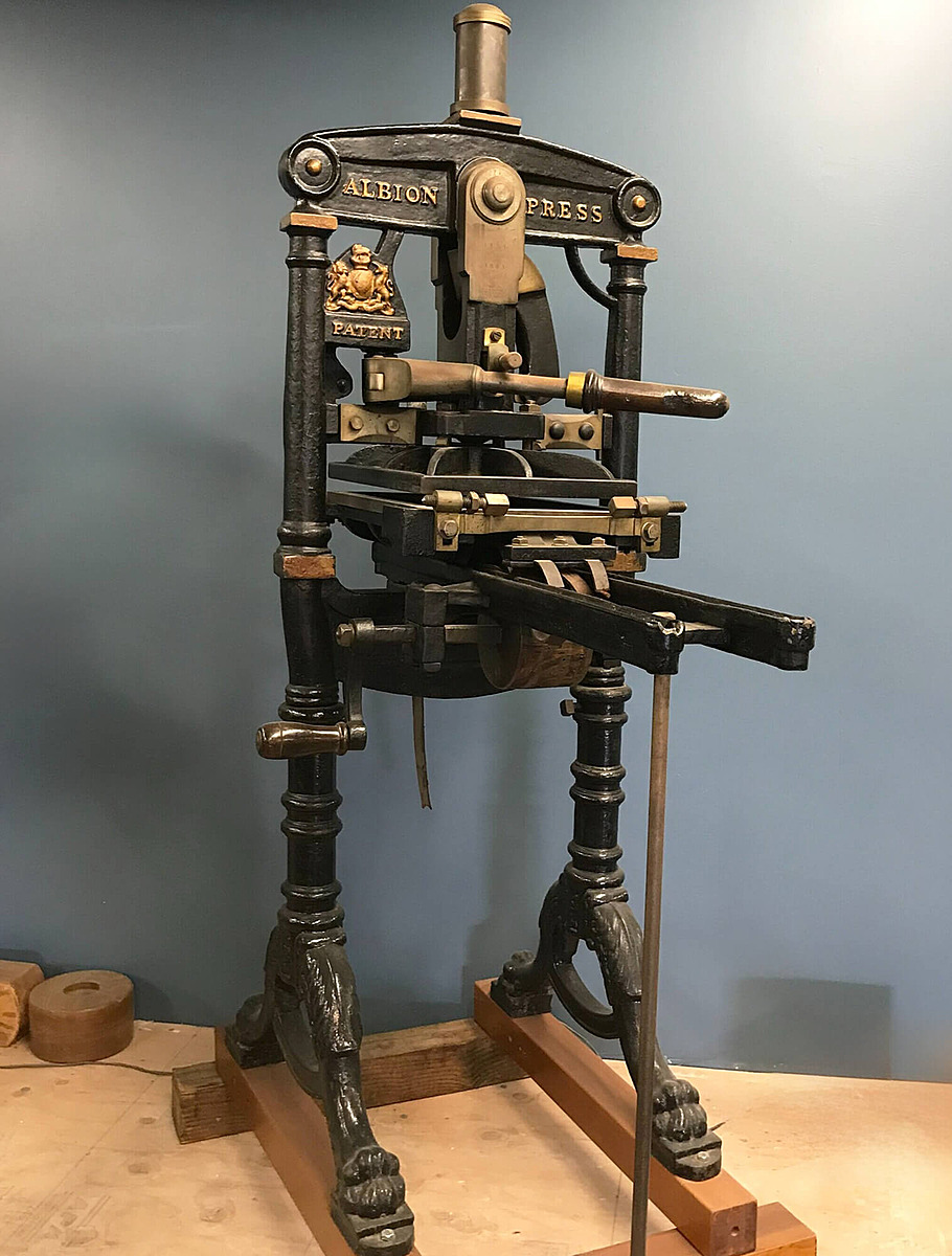 Печатная машина Albion, издательство «Келмскотт Пресс»