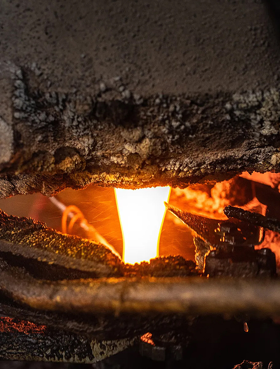 Производство стекла — литье