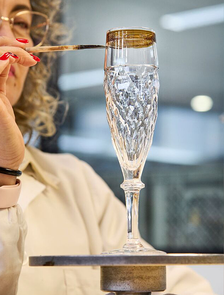 Производство стекла — декорирование бокала