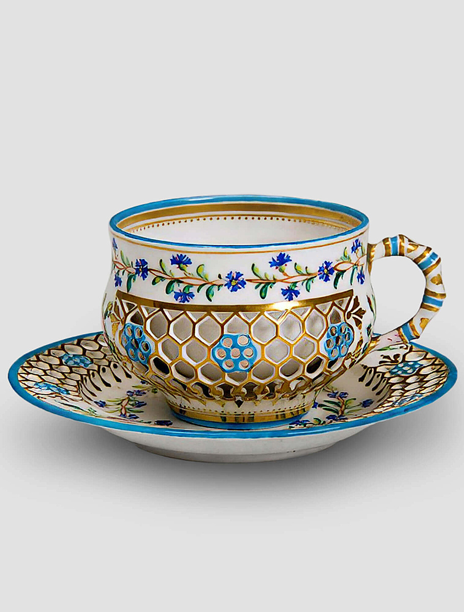 Ажурная чашка с двойными стенками, Royal Worcester, 1858 г.