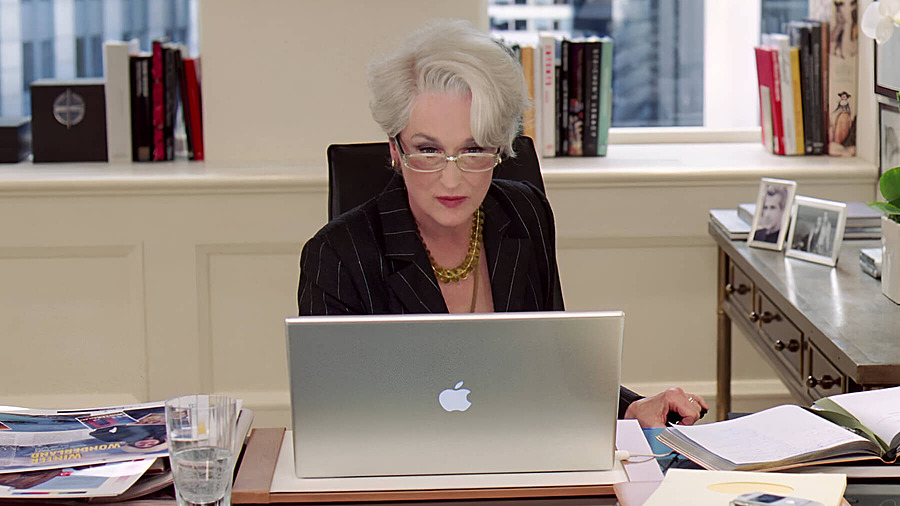 Кадр из фильма «Дьявол носит Prada»