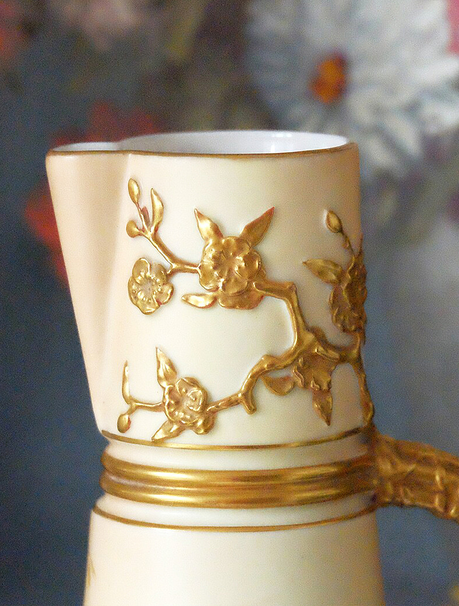 Кувшин с росписью, blush ivory