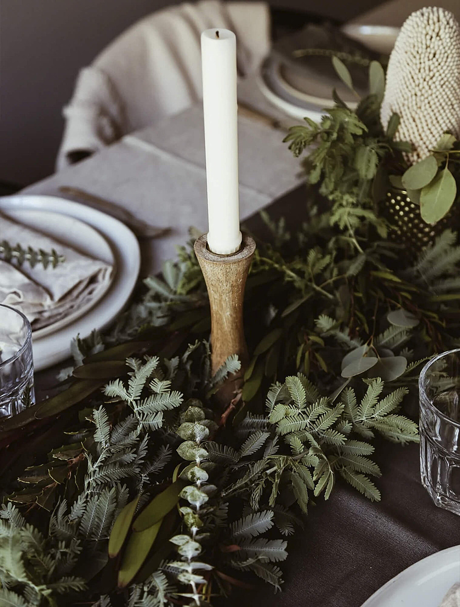 Декор стола в скандинавском стиле