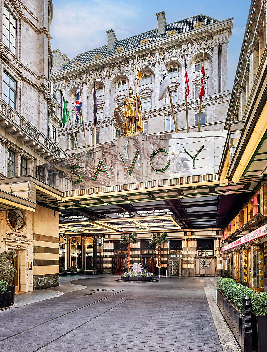 Отель The Savoy