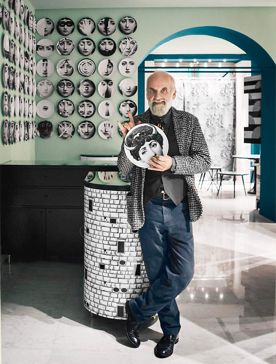 Барнаба Форназетти в ателье Fornasetti
