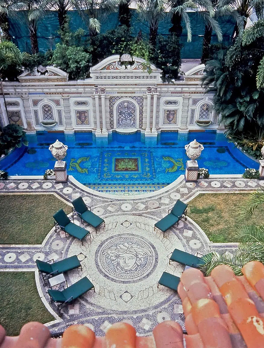 Casa Casuarinа в Майами