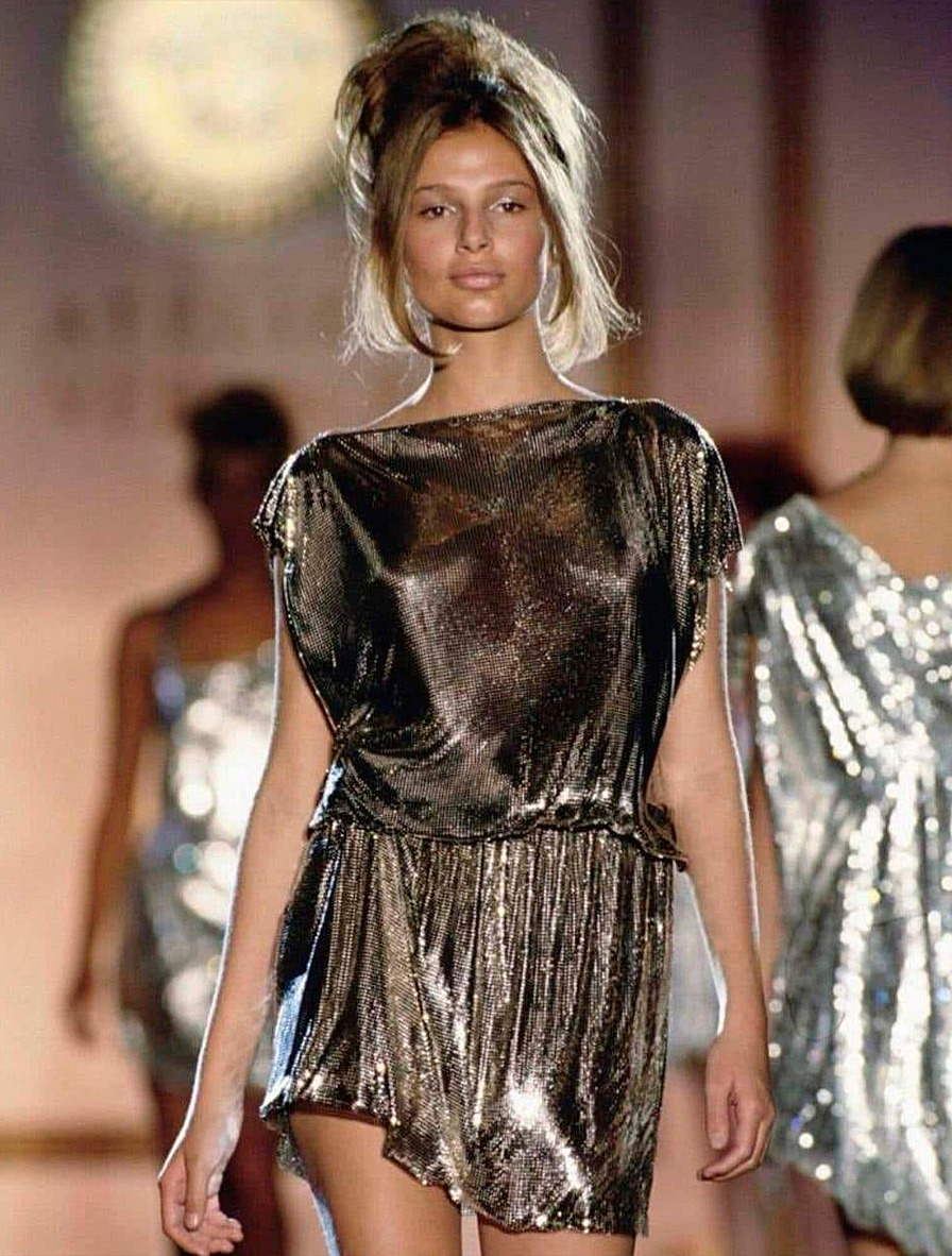 Коллекция Oroton от Versace