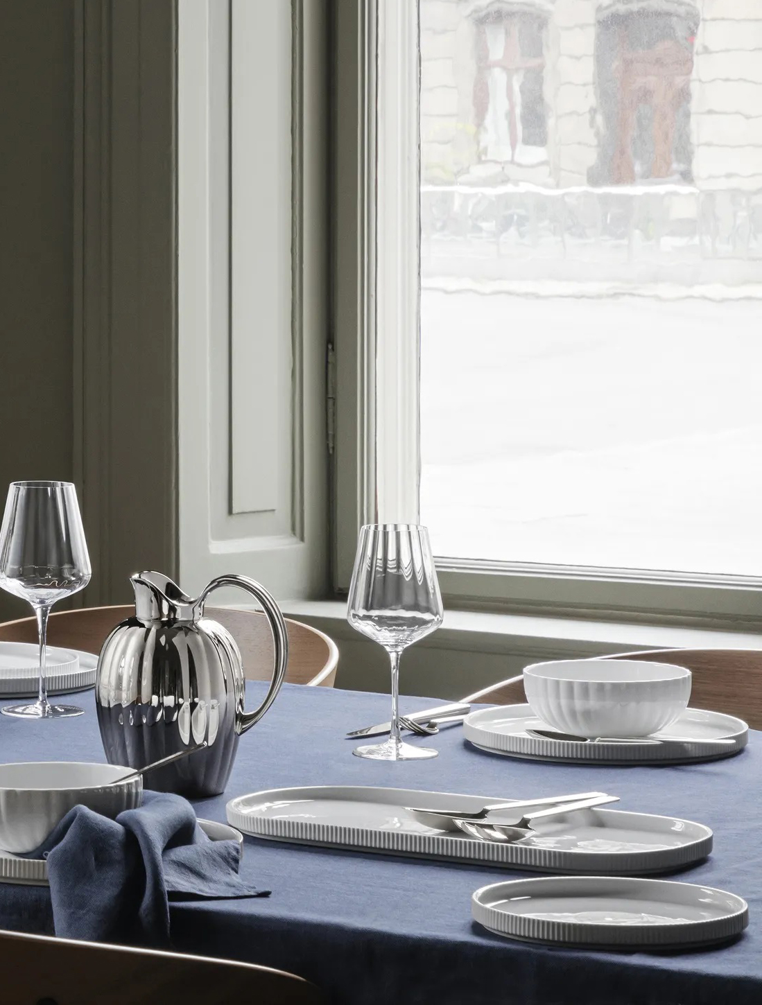 Плоское блюдо Bernadotte, 41 см от Georg Jensen
