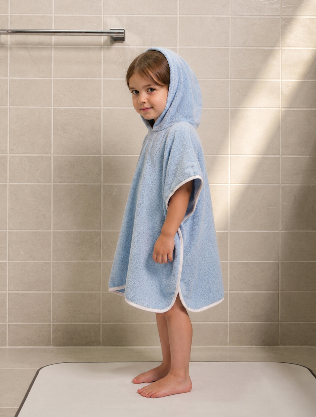Детское полотенце-пончо Soft Hug Aqua, 92-104 см от Möve