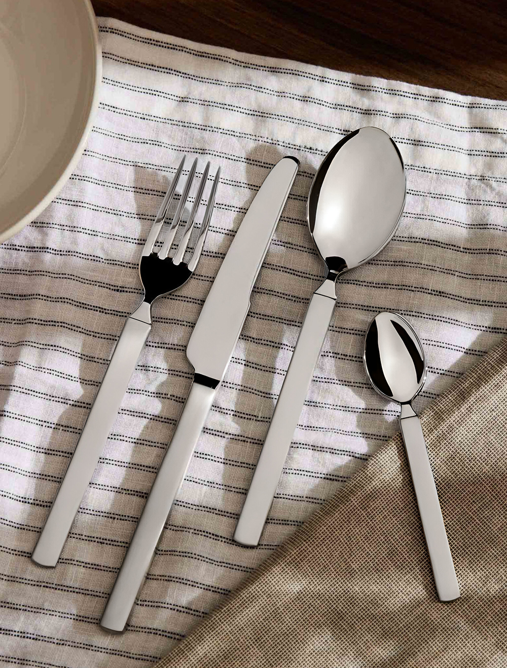 Набор столовых приборов Dry на 6 персон, 24 пр. от Alessi