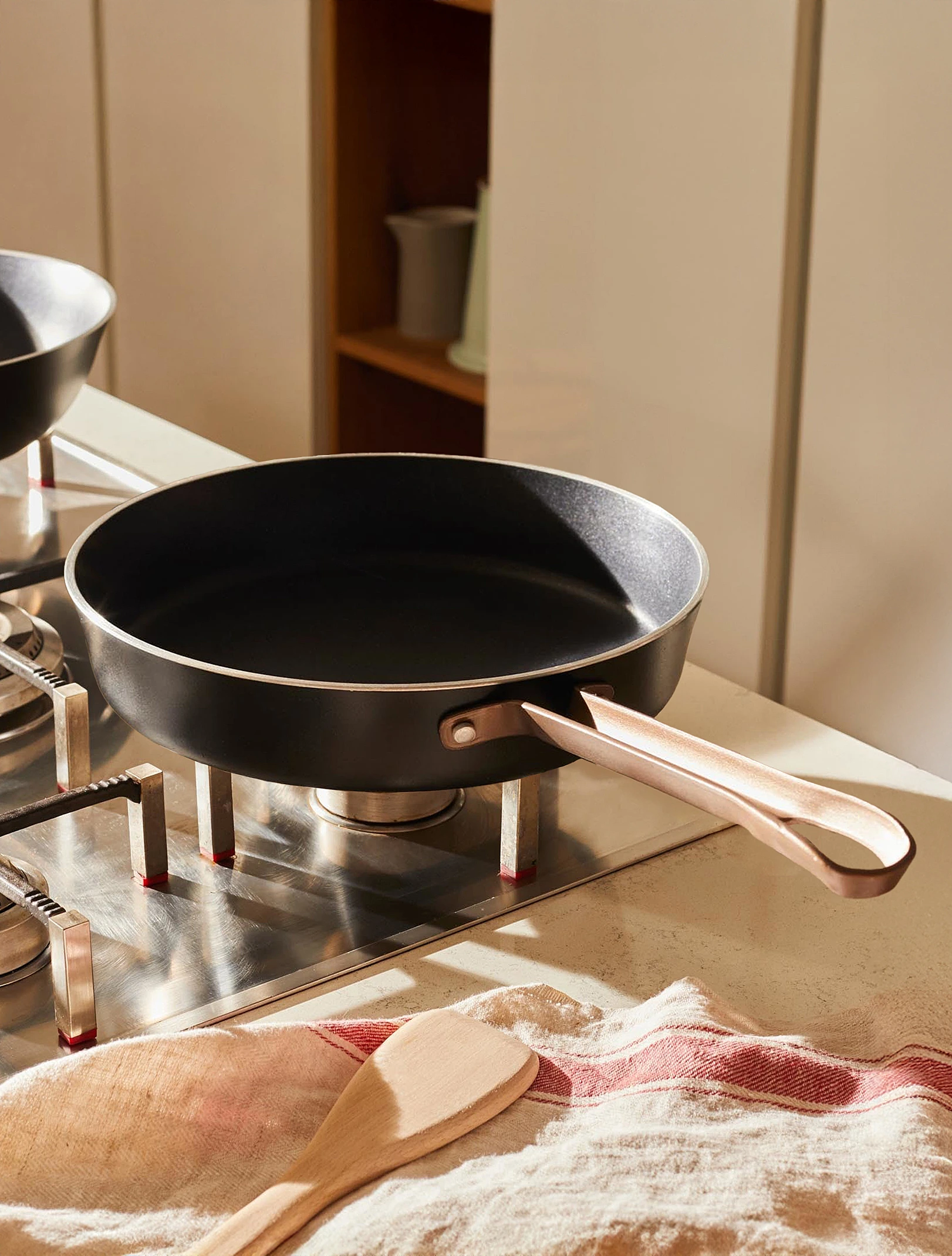 Сковорода с крышкой Edo, 24 см