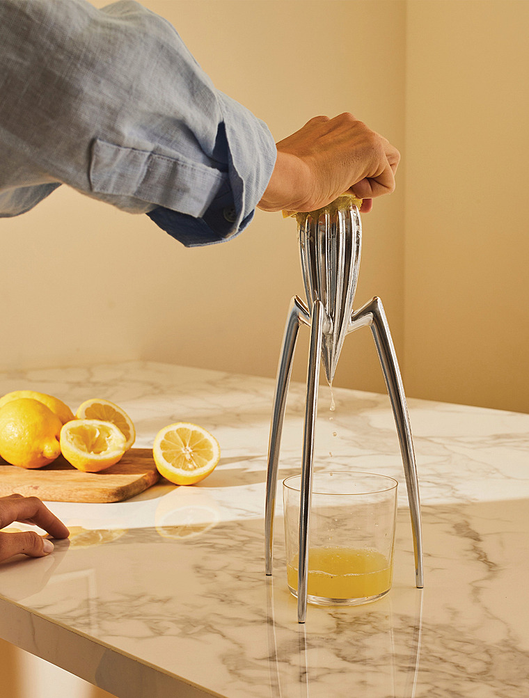 Пресс для цитрусовых Juicy Salif, 29 см от Alessi