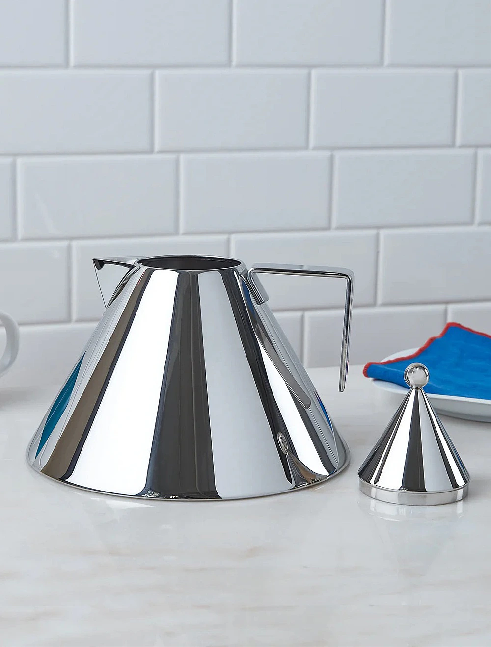 Чайник для плиты Il conico, 2 л