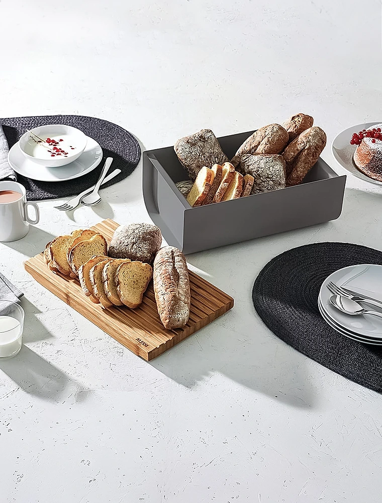 Хлебница с разделочной доской Mattina, 34x14 см от Alessi