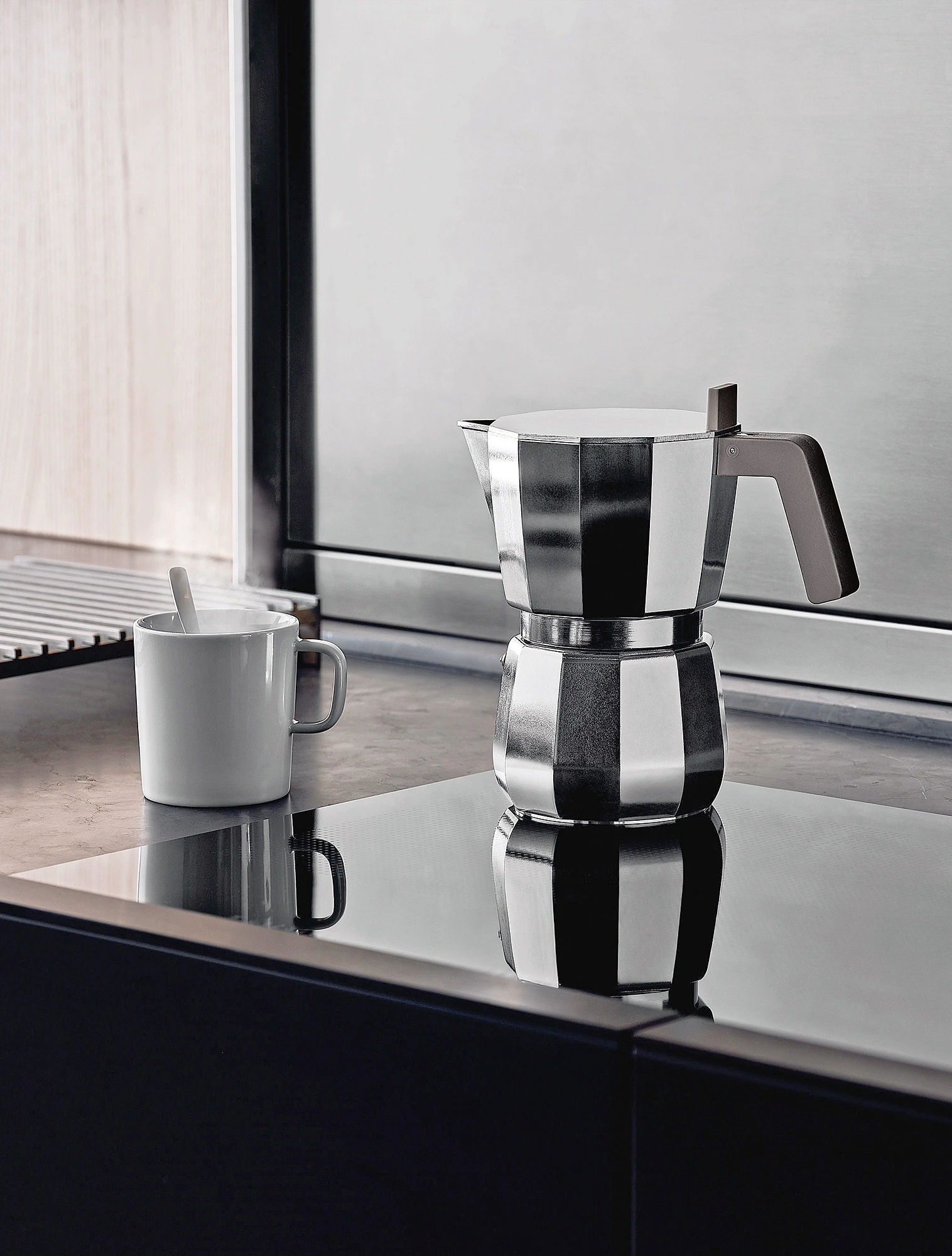 Кофеварка гейзерная на 3 чашки Moka, 150 мл