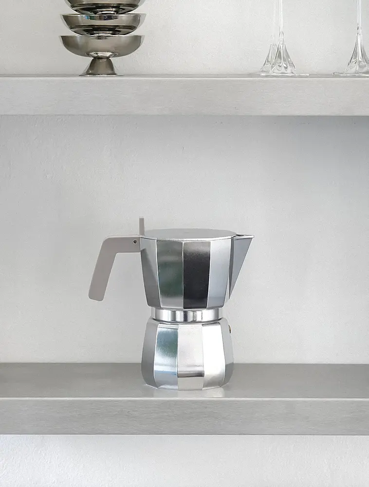 Кофеварка гейзерная на 3 чашки Moka, 150 мл от Alessi