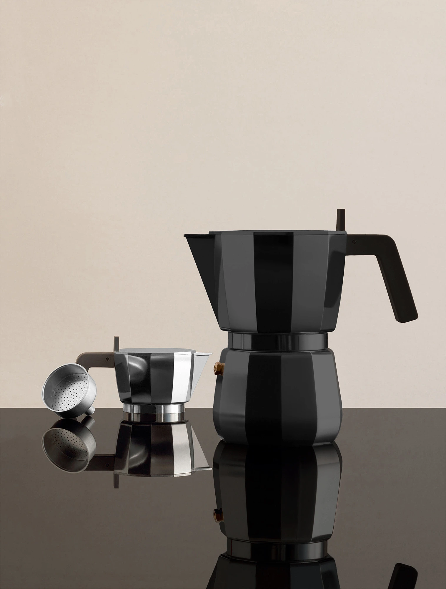 Кофеварка гейзерная на 3 чашки Moka, 150 мл