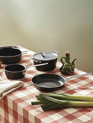 Сковорода с крышкой Pots & Pans, 24 см
