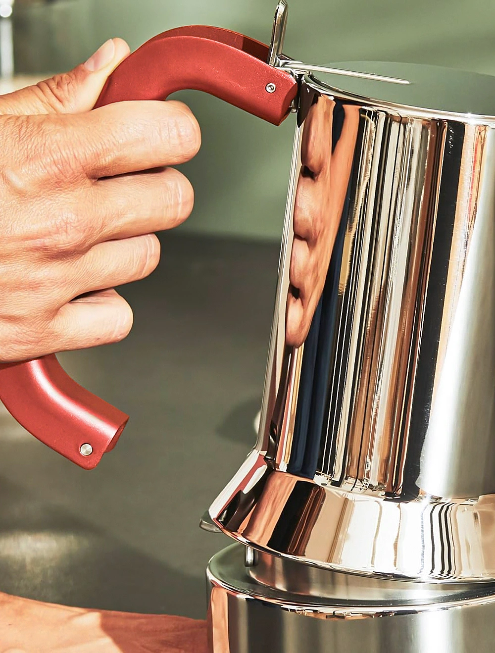 Кофеварка гейзерная на 6 чашек Richard Sapper, 300 мл