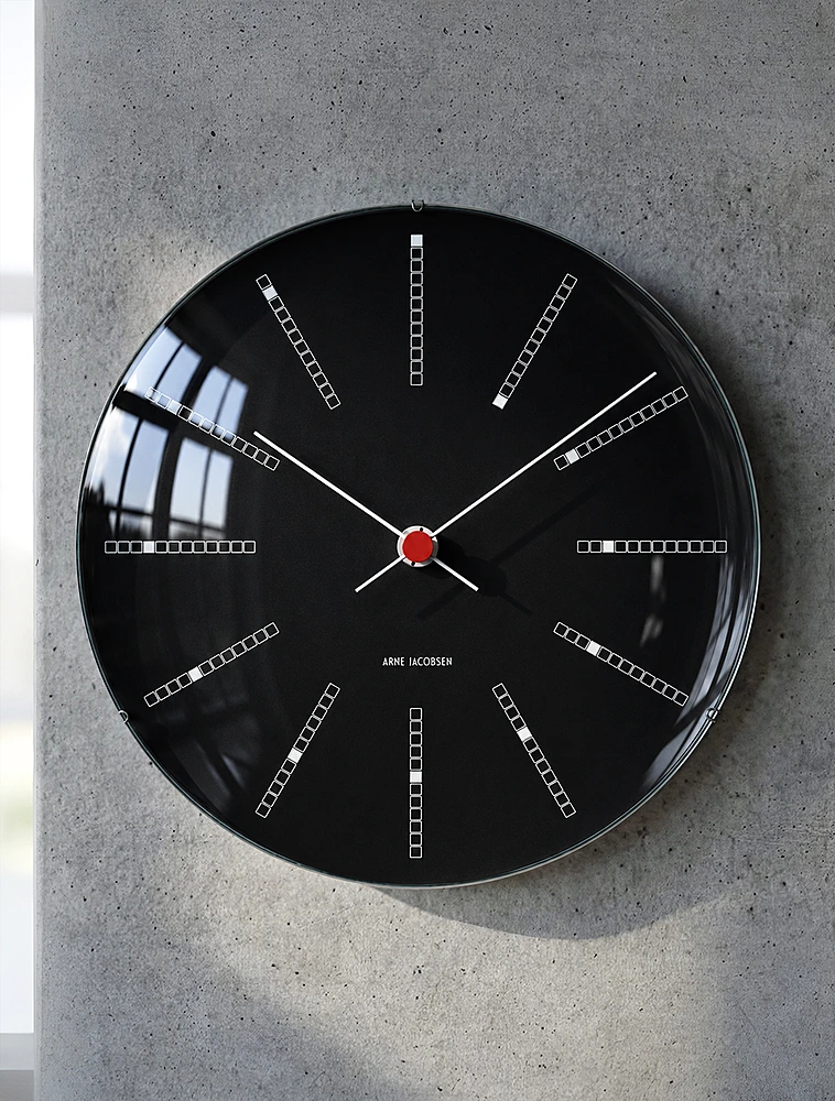 Настенные часы Bankers, 29 см от Arne Jacobsen