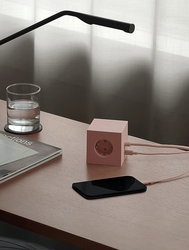 Удлинитель Square One с USB-C и 3 розетками, 1,8 м от Avolt