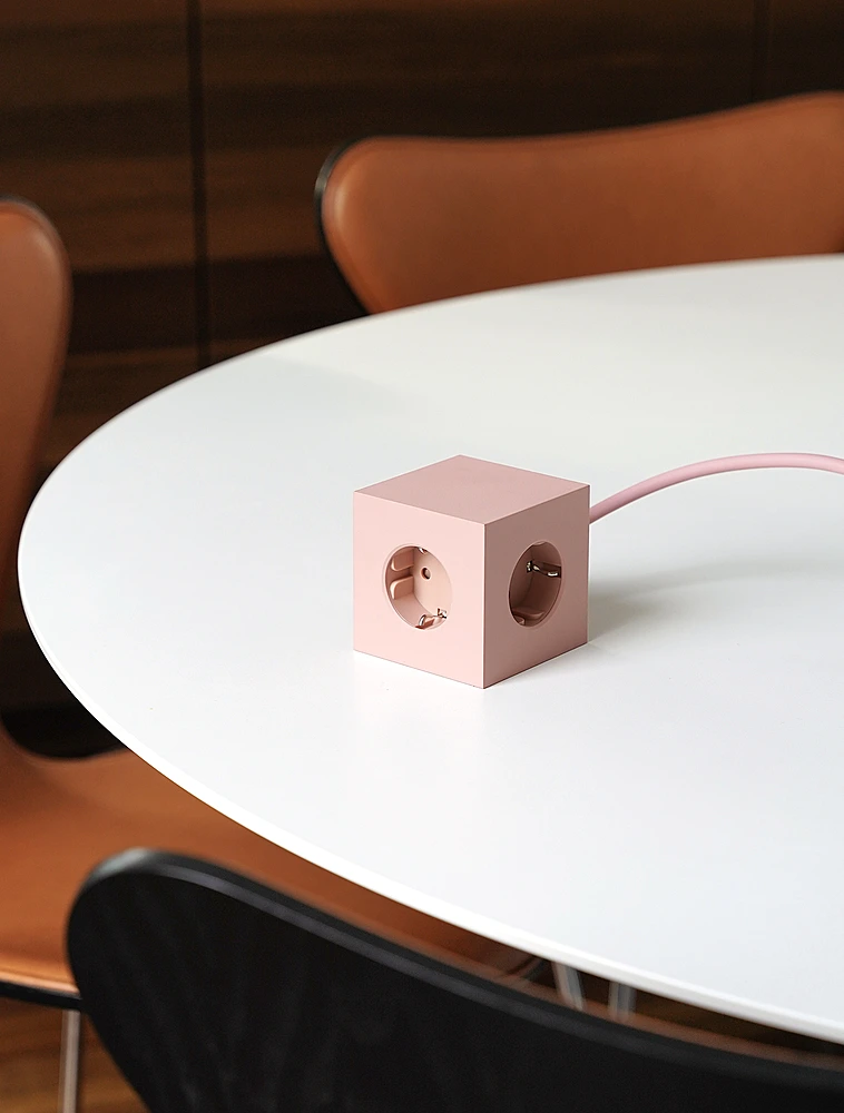 Удлинитель Square One с USB-C и 3 розетками, 1,8 м от Avolt