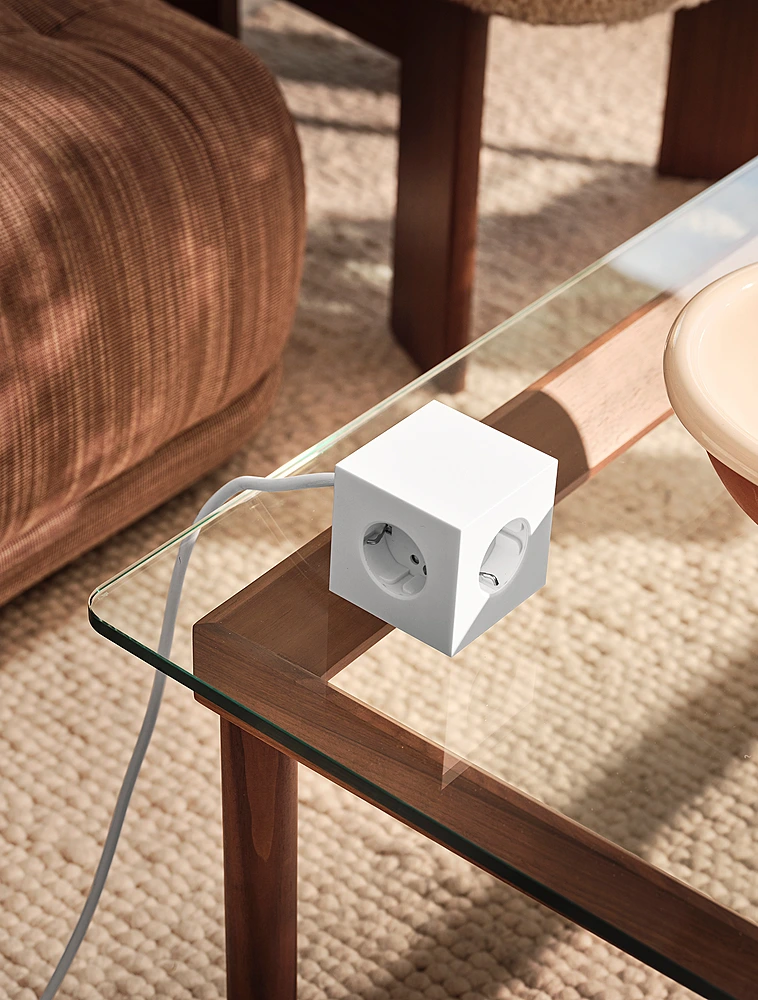 Удлинитель Square One с USB-C и 3 розетками, 1,8 м от Avolt
