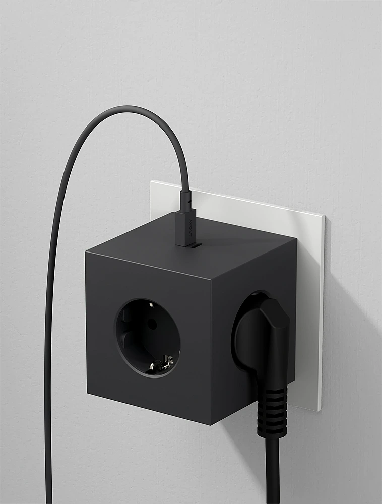 Разветвитель Square Two с USB-C и 3 розетками, 7,5х7,5 см от Avolt