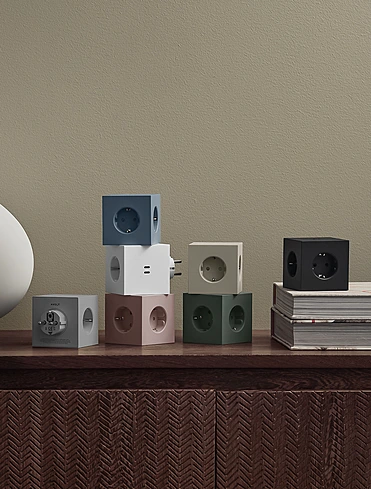 Разветвитель Square Two с USB-C и 3 розетками, 7,5х7,5 см