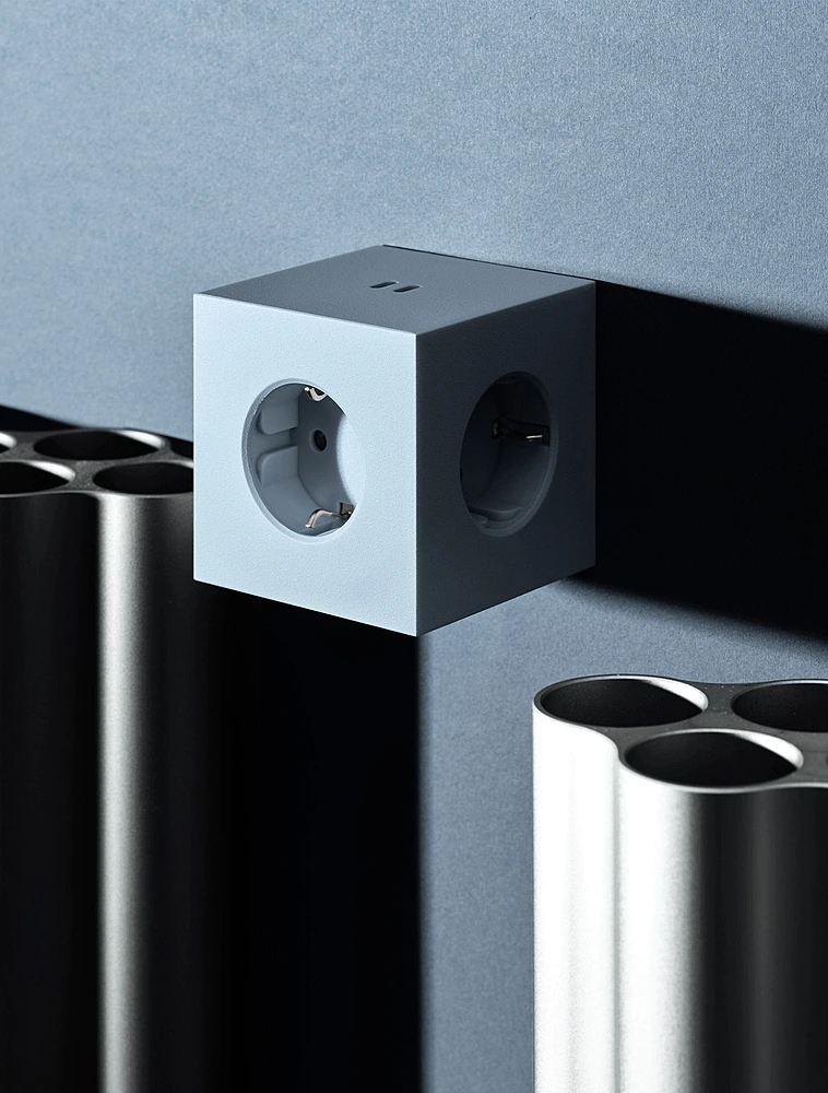 Разветвитель Square Two с USB-C и 3 розетками, 7,5х7,5 см от Avolt