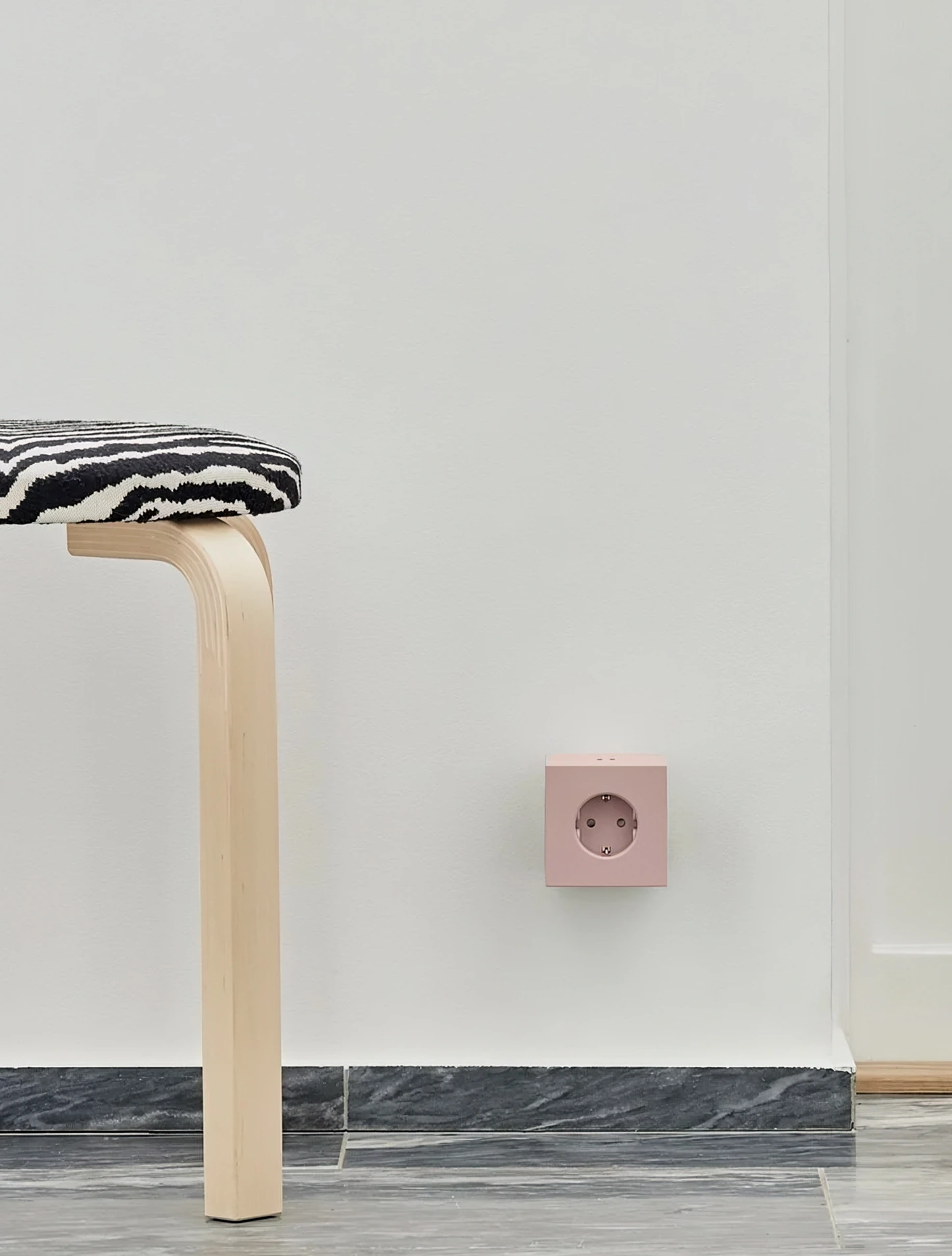 Разветвитель Square Two с USB-C и 3 розетками, 7,5х7,5 см