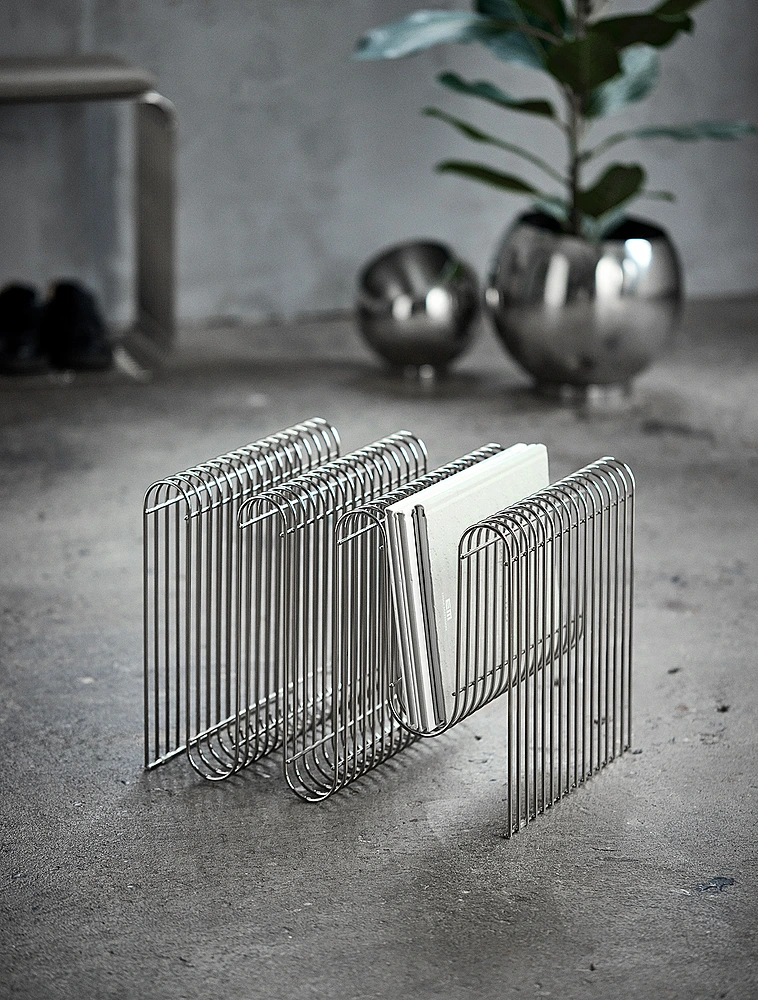 Подставка для журналов Curva, 40,5x30,5x30,5 см от AYTM