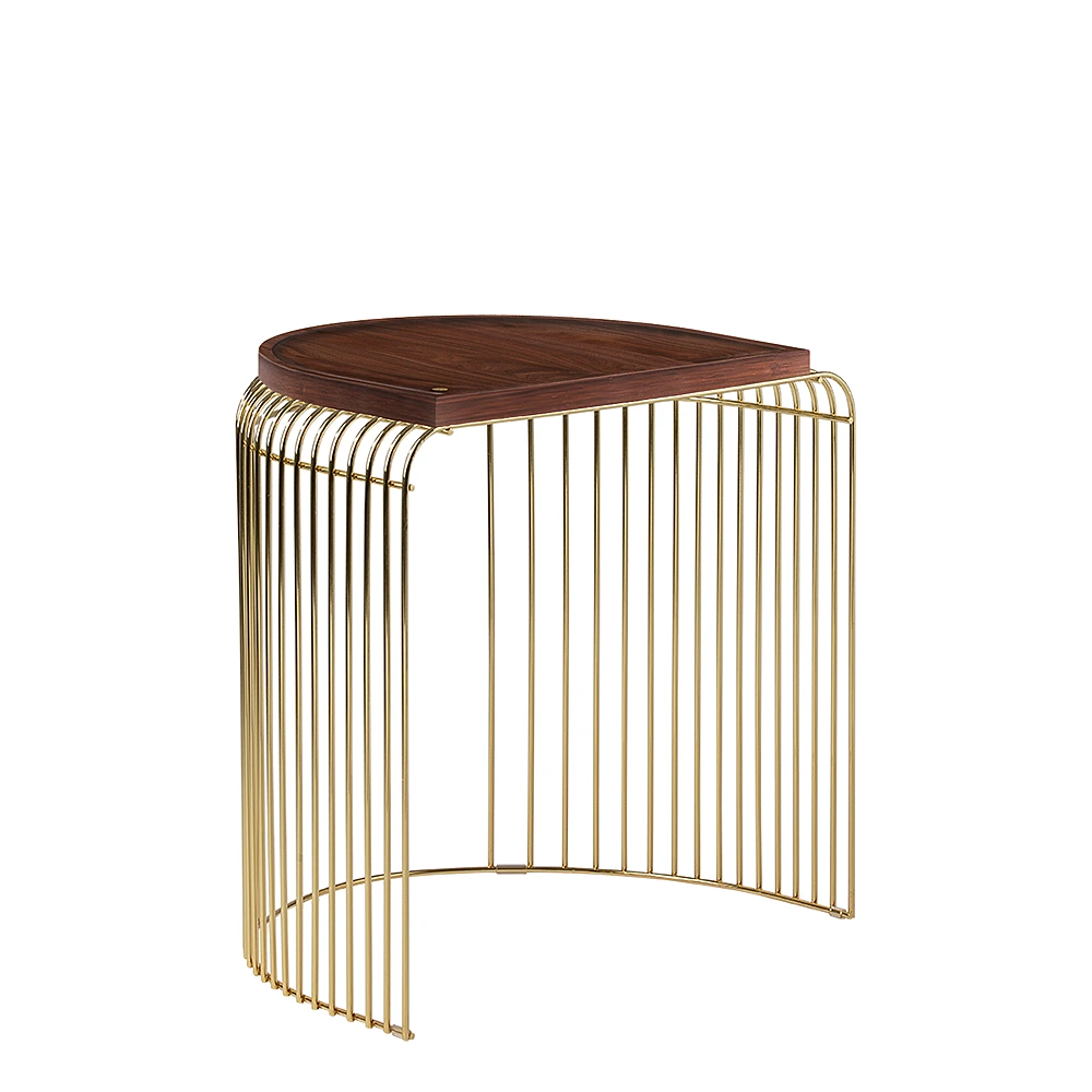 Журнальный столик с подносом Curva, 34x48x49 см от AYTM