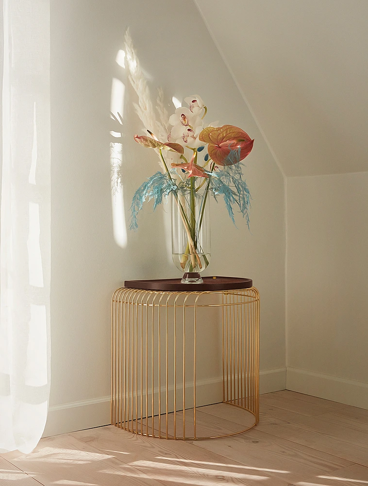 Журнальный столик с подносом Curva, 34x48x49 см от AYTM