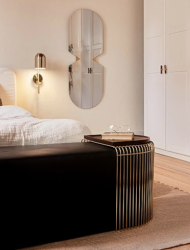 Журнальный столик с подносом Curva, 34x48x49 см