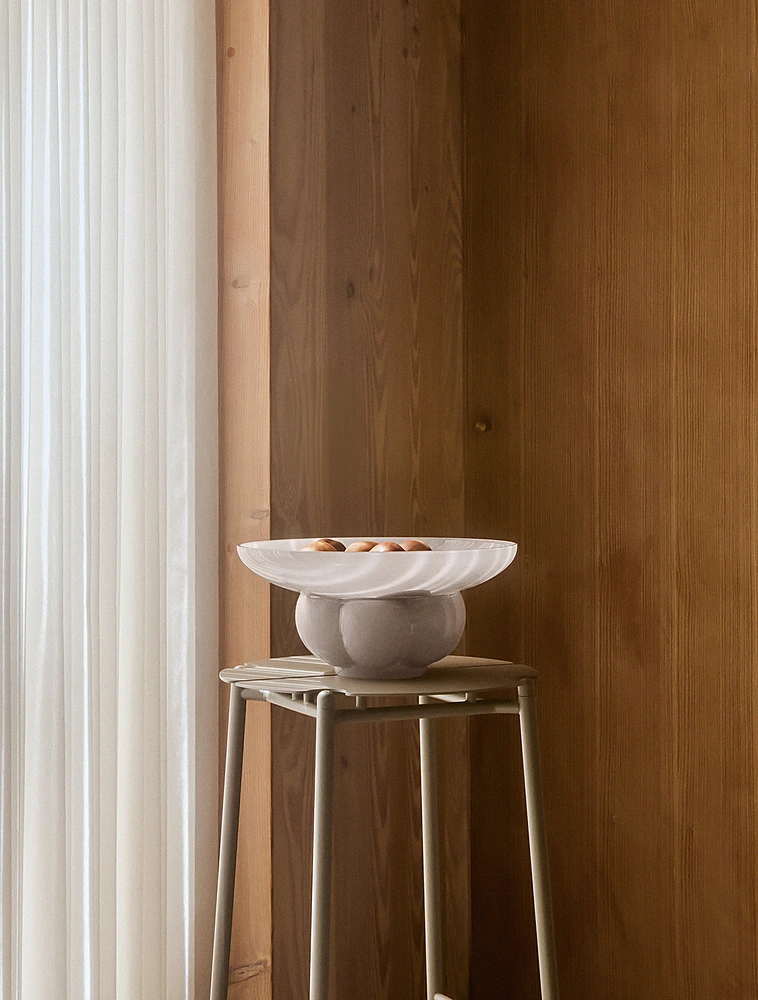 Ваза для фруктов Uva, 33 см от AYTM