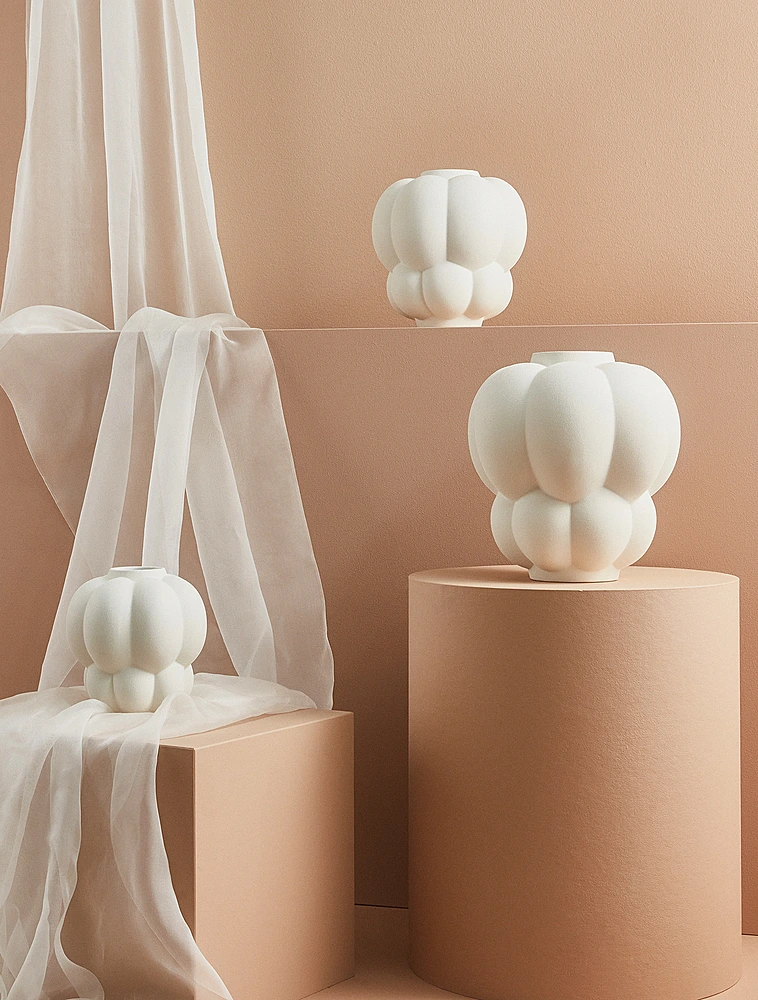 Ваза Uva, 28 см от AYTM