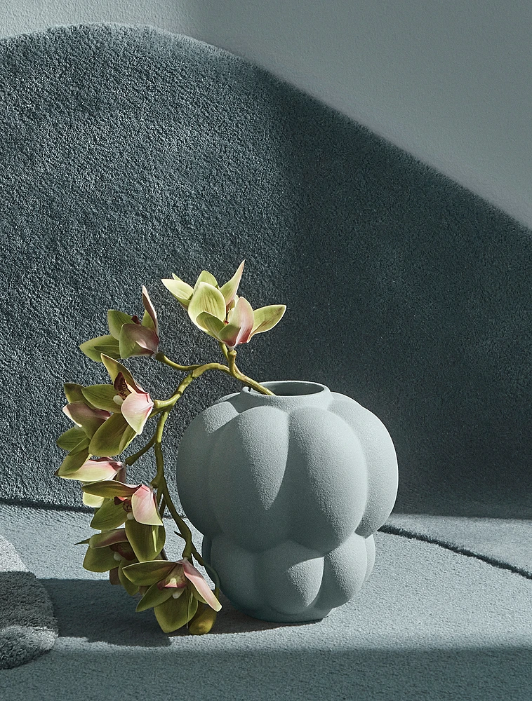 Ваза Uva, 22 см от AYTM