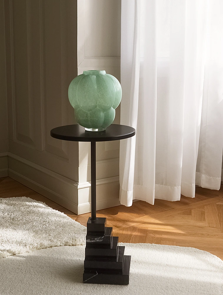 Ваза Uva, 22 см от AYTM